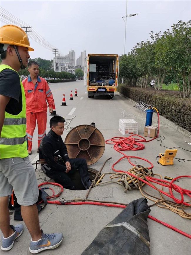 建宁翻衬法管道修复技术主要工序